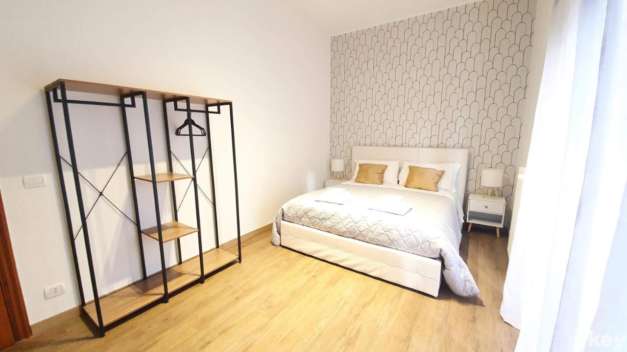 Twin Room Apulia Accommodation - Bari Policlinico Extérieur photo